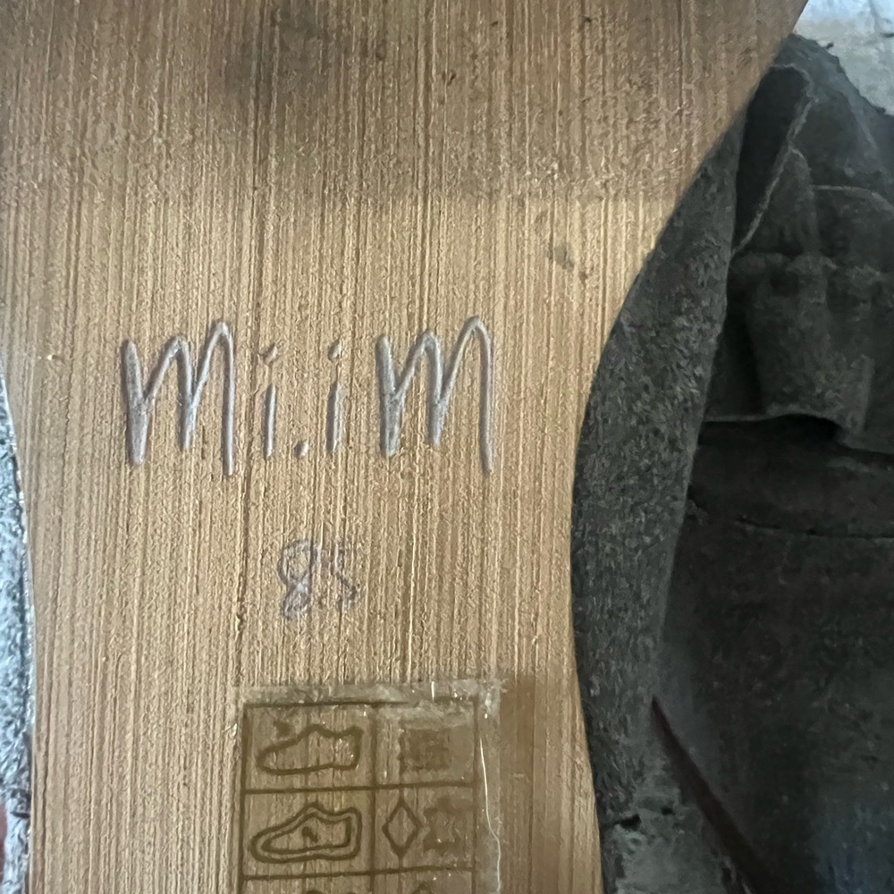 Mi.iM Ruffled Gray Suede Mules - Picture 2 of 2